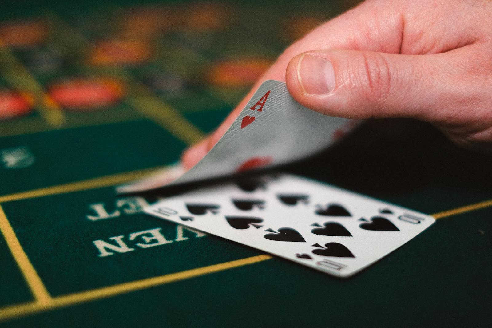 bluff au poker